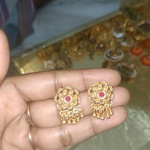 Golden Earings , Antique piece