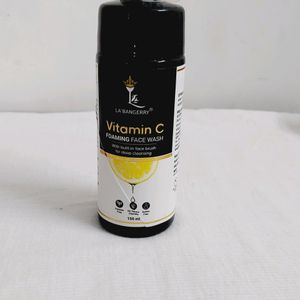 Vitamin C Foaming Face Wash With Brush