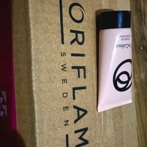 One Colour Power Up Foundation Brand Oriflame