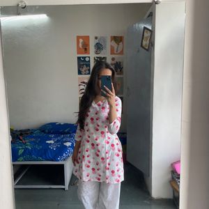 White Kurti