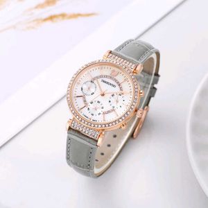 SWAROVSKI PREMIUM QUALITY LADIES WATCH @SALE