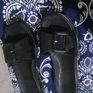 Pure Black Flipflop Slipper