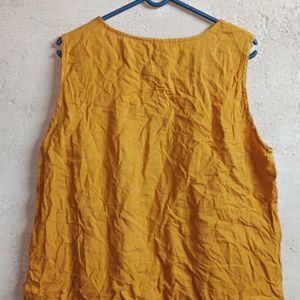 PLUS SIZE Fashion Top Sleeveless Yellow