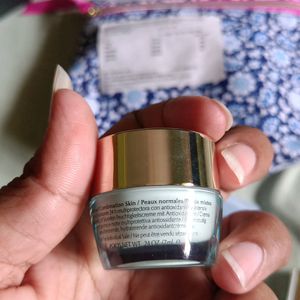 Estee Lauder Skincare Kit