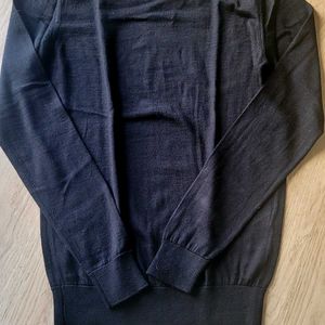 ZARA PULLOVER CARDIGAN! MEDIUM!!