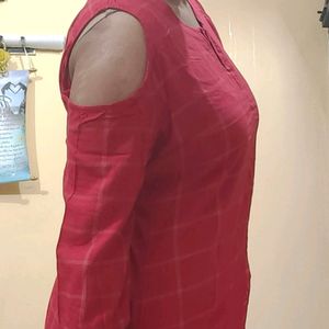 Gerua- Women Red Checked Straight Kurta