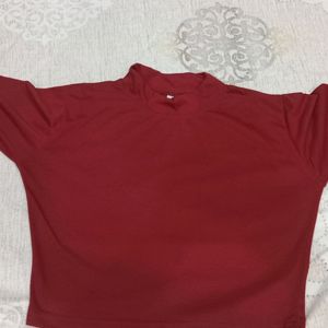 Basic Red Top