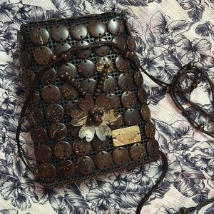 Beautiful Western Sling Bag For Daily Use