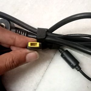 LENOVO NEW AND ORIGINAL 45 WATT LAPTOP CHARGER