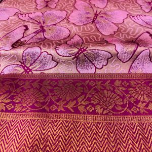 Fixed New Fancy Floral Design Saree