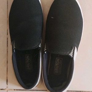 Casual Canvas Shoes Size 9