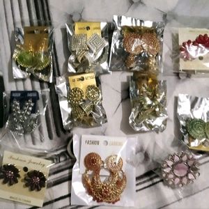 Earings (10 Pair) One Big size Ring (Adjustable)