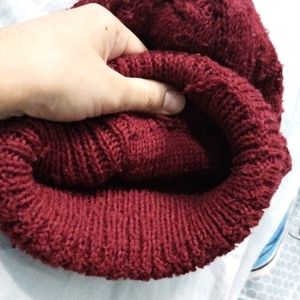 Winter's UNISEX Woolen Cap - Shade: Maroon