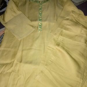 light green CLR new suit no use