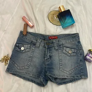 Denim Shorts / Hot Pants