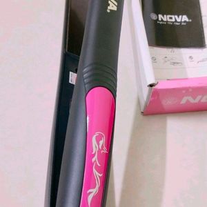 Nova Hair Straightener New