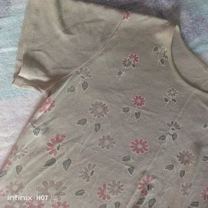 Sheer,Shiny Top With Floral Print