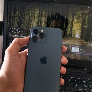 iPhone 12 Pro Max