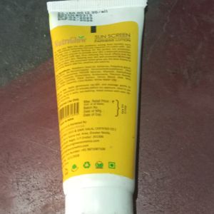 Nutriglow Sun Screen