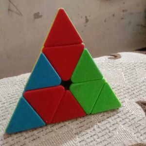 Triangle Rubic's Cube