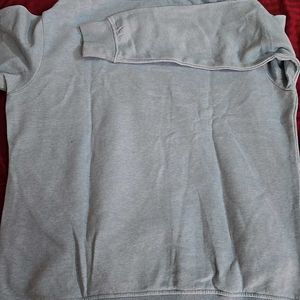 SweatShirt Full Sleeves Like New