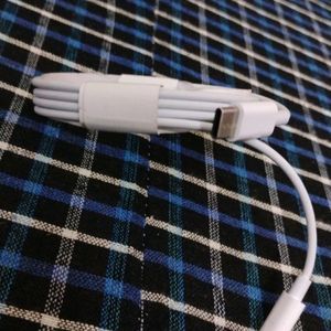 USB-C to Lightning Cable (1m) ONLY 59Rs 🤑