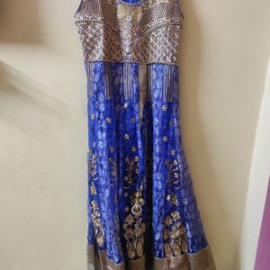 Gawn With Pant, Dupatta Set