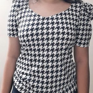 Black And White Patterned Top