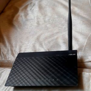 ASUS WiFi Router with Antena