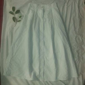 A White Skirt