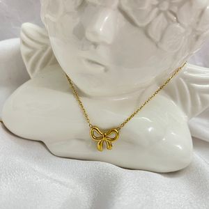 Bow chain Gold Necklace