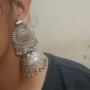 Heavy jhumka