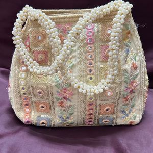 Embroidered Handbag Free Kit