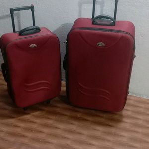 Stylish And Durable 2 Trolly Bag Set