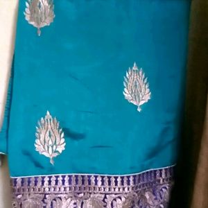 Peacock green saree for pretty lady