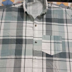 Green Shirt With Checked Design