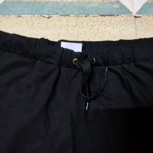 Women Solid Black Track Pants (New)