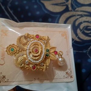 New Sari Pin