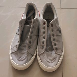 Original USPA light Grey Shoes With Colour Stain