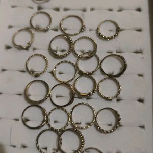 22 Pc Fancy Rings