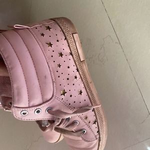 Pink Sneaker