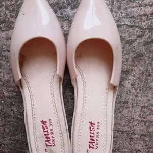 Light Pink Jutti For Women