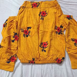 Thread embroidered Mustard cro top