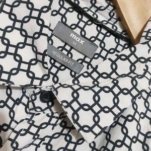 White & Black Printed Shirt For Boy & Men 42 Chest