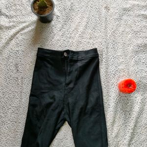 Zara Skinny Black Pant