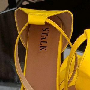 🛍️ @₹229 Transparent Strap Yellow Point Heel