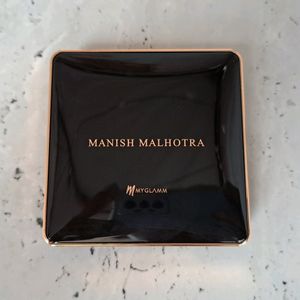 Manish Malhotra Eyeshadow Palette