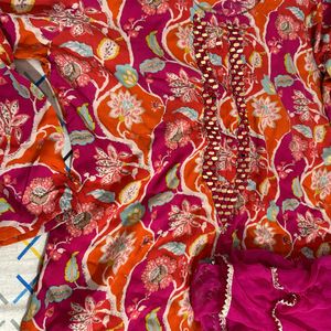 Rani Flower Print Kurta Dupatta Set