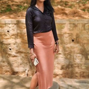 Brown Ribbed Slit Skirt With Shirt