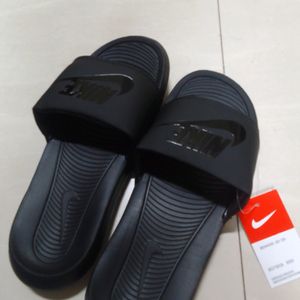 Orignal Nike New Sliders